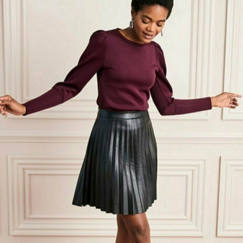 Stella & Dot,‎ Puff Sleeve Pullover, Burgundy Neoprene, Size Medium
